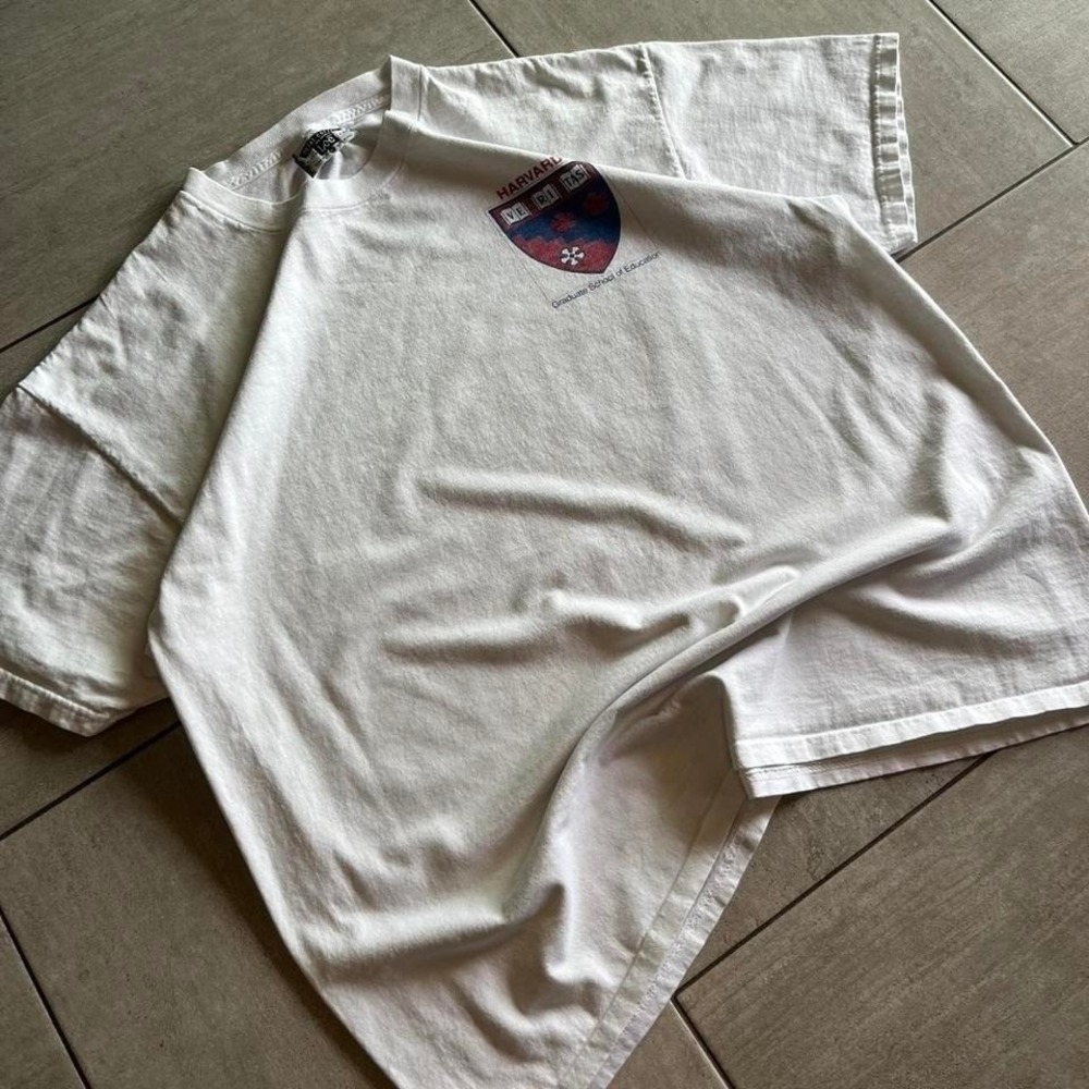 Vintage 90s pocket logo Harvard University white cotton t-shirt - Picture 2 of 8